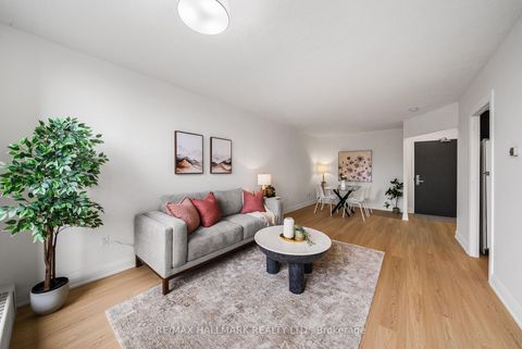 Photo 3 at 209 - 35 Ormskirk Avenue, Swansea, Toronto