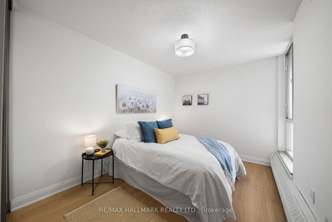 Photo 18 at 209 - 35 Ormskirk Avenue, Swansea, Toronto