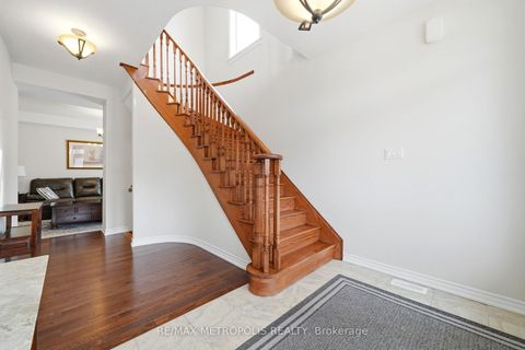 Photo 5 at 24 Bamburg Street, Sutton & Jackson's Point, Georgina