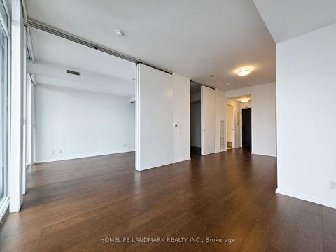 Photo 10 at 3406 - 125 Peter Street, Waterfront Communities C1, Toronto