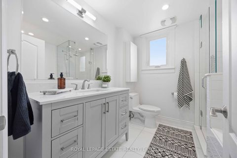 Photo 22 at 38 Kenwood Avenue, Cedarvale, Toronto