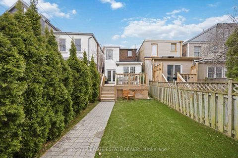 Photo 32 at 38 Kenwood Avenue, Cedarvale, Toronto