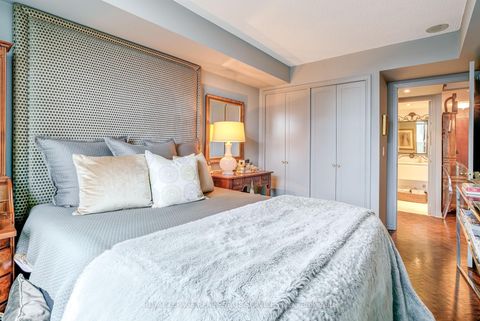 Photo 18 at 509 - 17 Michael Power Place, City Centre West, Toronto