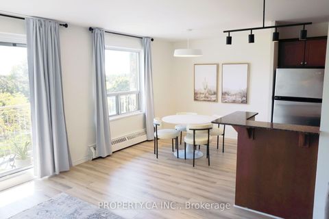 Photo 8 at 303 - 60 Gulliver Road, Amesbury, Toronto