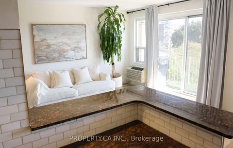 Photo 10 at 303 - 60 Gulliver Road, Amesbury, Toronto