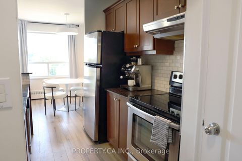 Photo 11 at 303 - 60 Gulliver Road, Amesbury, Toronto
