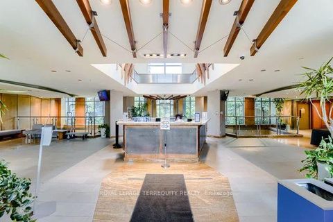 Photo 2 at 710 - 2121 LAKE SHORE Boulevard W, Mimico, Toronto