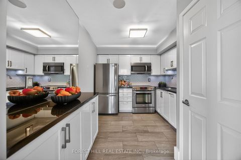 Photo 13 at Up PH 3 - 298 Jarvis Street, Yonge Corridor, Toronto