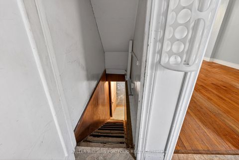 Photo 23 at 31 Mcroberts Avenue, Davenport, Toronto