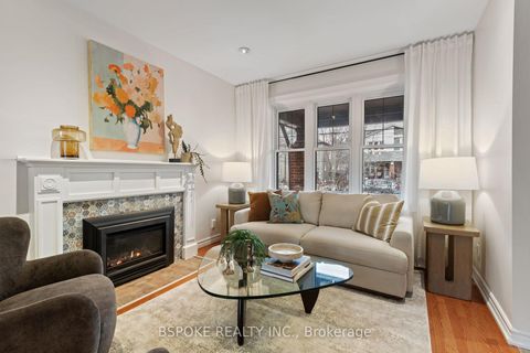 Photo 5 at 291 Gainsborough Road, Woodbine Corridor, Toronto