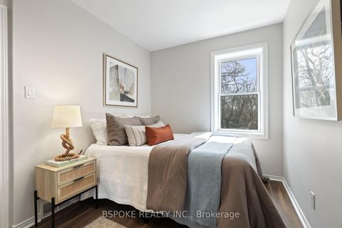 Photo 16 at 291 Gainsborough Road, Woodbine Corridor, Toronto