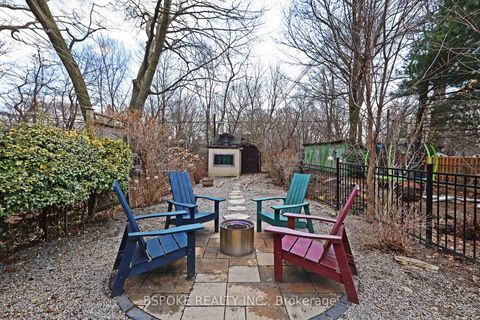 Photo 22 at 291 Gainsborough Road, Woodbine Corridor, Toronto