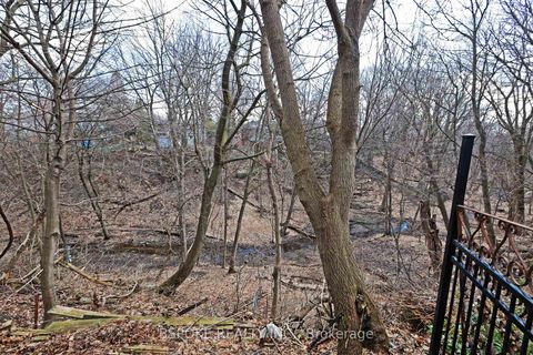 Photo 24 at 291 Gainsborough Road, Woodbine Corridor, Toronto