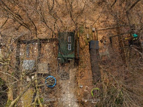 Photo 32 at 291 Gainsborough Road, Woodbine Corridor, Toronto