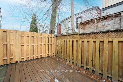 Photo 46 at 178 Manning Avenue, Bellwoods, Toronto