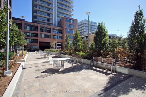 Photo 1 at 305 - 185 Deerfield Road, Central Newmarket, Newmarket