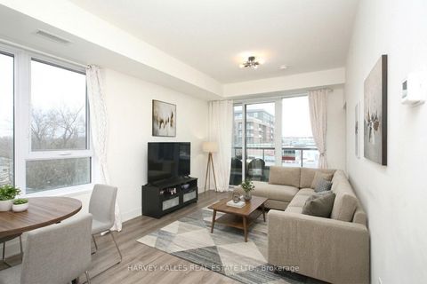 Photo 4 at 305 - 185 Deerfield Road, Central Newmarket, Newmarket