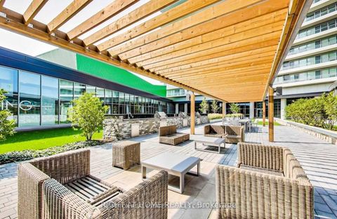 Photo 9 at 1005 - 115 MCMAHON Drive E, Bayview Village, Toronto