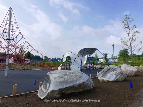 Photo 13 at 1005 - 115 MCMAHON Drive E, Bayview Village, Toronto