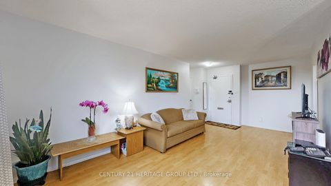 Photo 11 at 409 - 5 Parkway Forest Drive, Henry Farm, Toronto