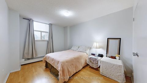 Photo 24 at 409 - 5 Parkway Forest Drive, Henry Farm, Toronto