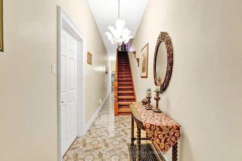 Photo 4 at 101 Dovercourt Road, Niagara, Toronto