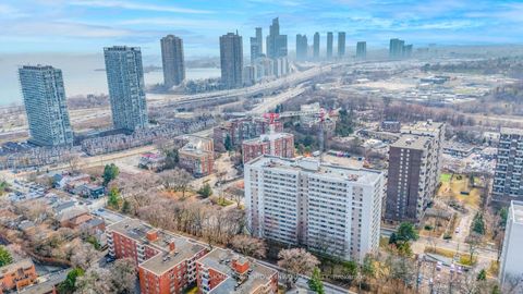 Photo 31 at 403 - 45 Southport Street, Swansea, Toronto