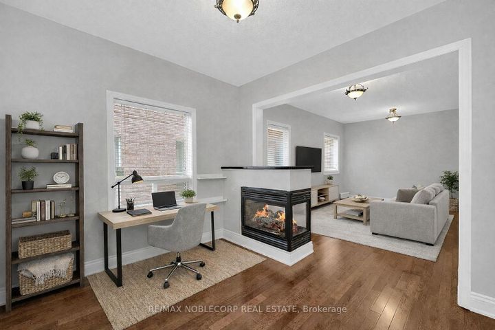 Photo 7 at 92 Water Garden Lane, Sonoma Heights, Vaughan