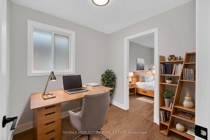 Photo 31 at 92 Water Garden Lane, Sonoma Heights, Vaughan