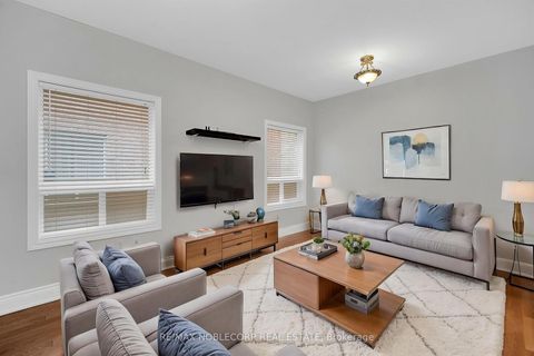 Photo 0 at 92 Water Garden Lane, Sonoma Heights, Vaughan