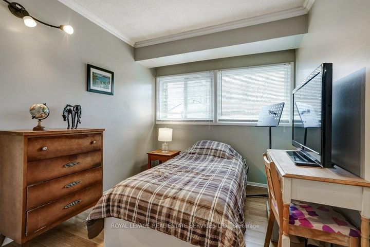 Photo 22 at 68 - 915 Inverhouse Drive, Clarkson, Mississauga