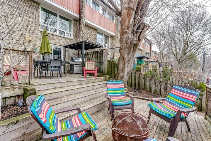 Photo 35 at 68 - 915 Inverhouse Drive, Clarkson, Mississauga