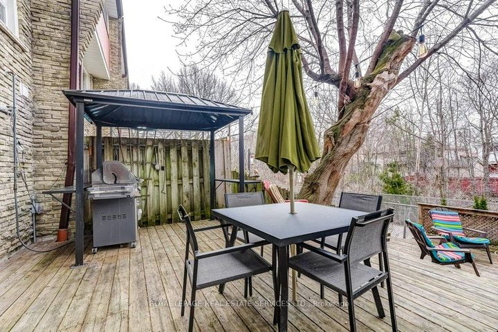 Photo 37 at 68 - 915 Inverhouse Drive, Clarkson, Mississauga