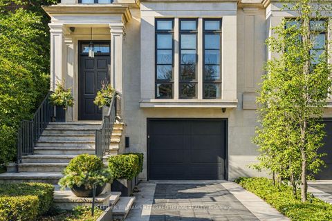 Photo 2 at 130 B Farnham Avenue, St. Clair, Toronto