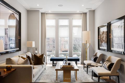 Photo 7 at 130 B Farnham Avenue, St. Clair, Toronto