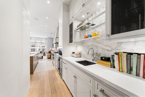 Photo 11 at 130 B Farnham Avenue, St. Clair, Toronto