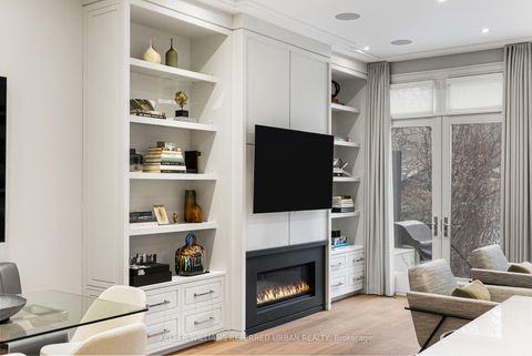 Photo 17 at 130 B Farnham Avenue, St. Clair, Toronto