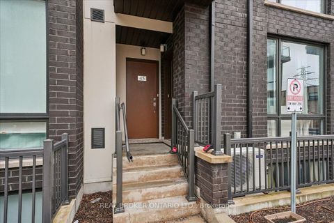 Photo 2 at 46 - 26 Fieldway Road, City Centre West, Toronto