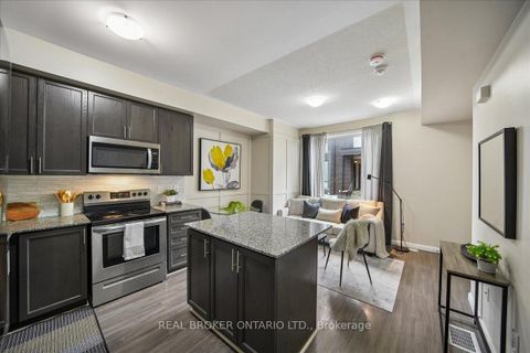 Photo 7 at 46 - 26 Fieldway Road, City Centre West, Toronto