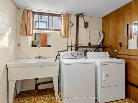 Photo 27 at 53 Wedgewood Drive, Newtonbrook East, Toronto