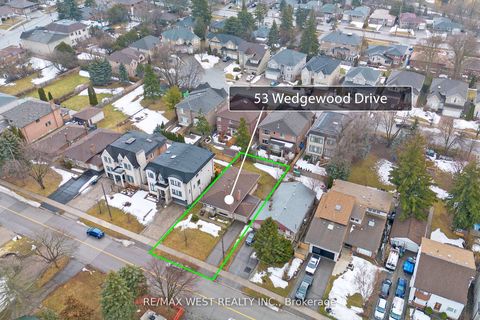 Photo 31 at 53 Wedgewood Drive, Newtonbrook East, Toronto