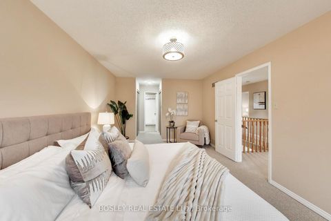 Photo 19 at 22 Lavery Trail, Highland Creek, Toronto