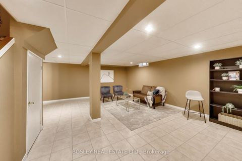 Photo 29 at 22 Lavery Trail, Highland Creek, Toronto