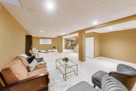 Photo 35 at 22 Lavery Trail, Highland Creek, Toronto