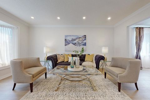 Photo 3 at 350 Sunset Beach Road, Oak Ridges Lake Wilcox, Richmond Hill