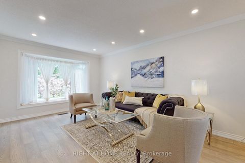 Photo 4 at 350 Sunset Beach Road, Oak Ridges Lake Wilcox, Richmond Hill