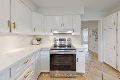 Photo 14 at 350 Sunset Beach Road, Oak Ridges Lake Wilcox, Richmond Hill