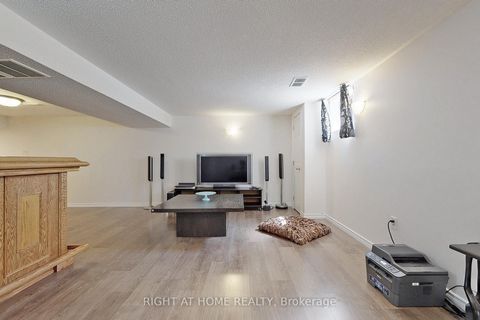 Photo 36 at 350 Sunset Beach Road, Oak Ridges Lake Wilcox, Richmond Hill