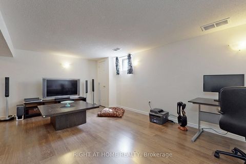 Photo 37 at 350 Sunset Beach Road, Oak Ridges Lake Wilcox, Richmond Hill