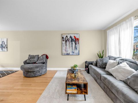 Photo 4 at 246 Donlea Drive, Leaside, Toronto